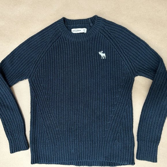 Abercrombie sweater - Picture 1 of 4